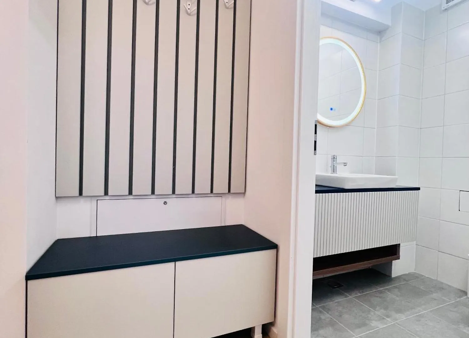 Blue Spot - Chic Pipera Getaway With Balcony Apartment Bucharest
